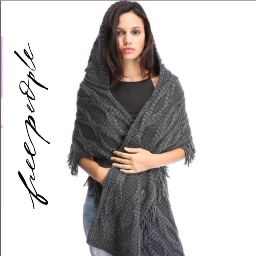 Free People Hooded Cable Fringe Scarf Never Worn